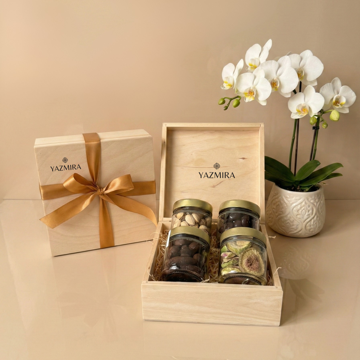 Golden Snack Collection - Figs & Dates