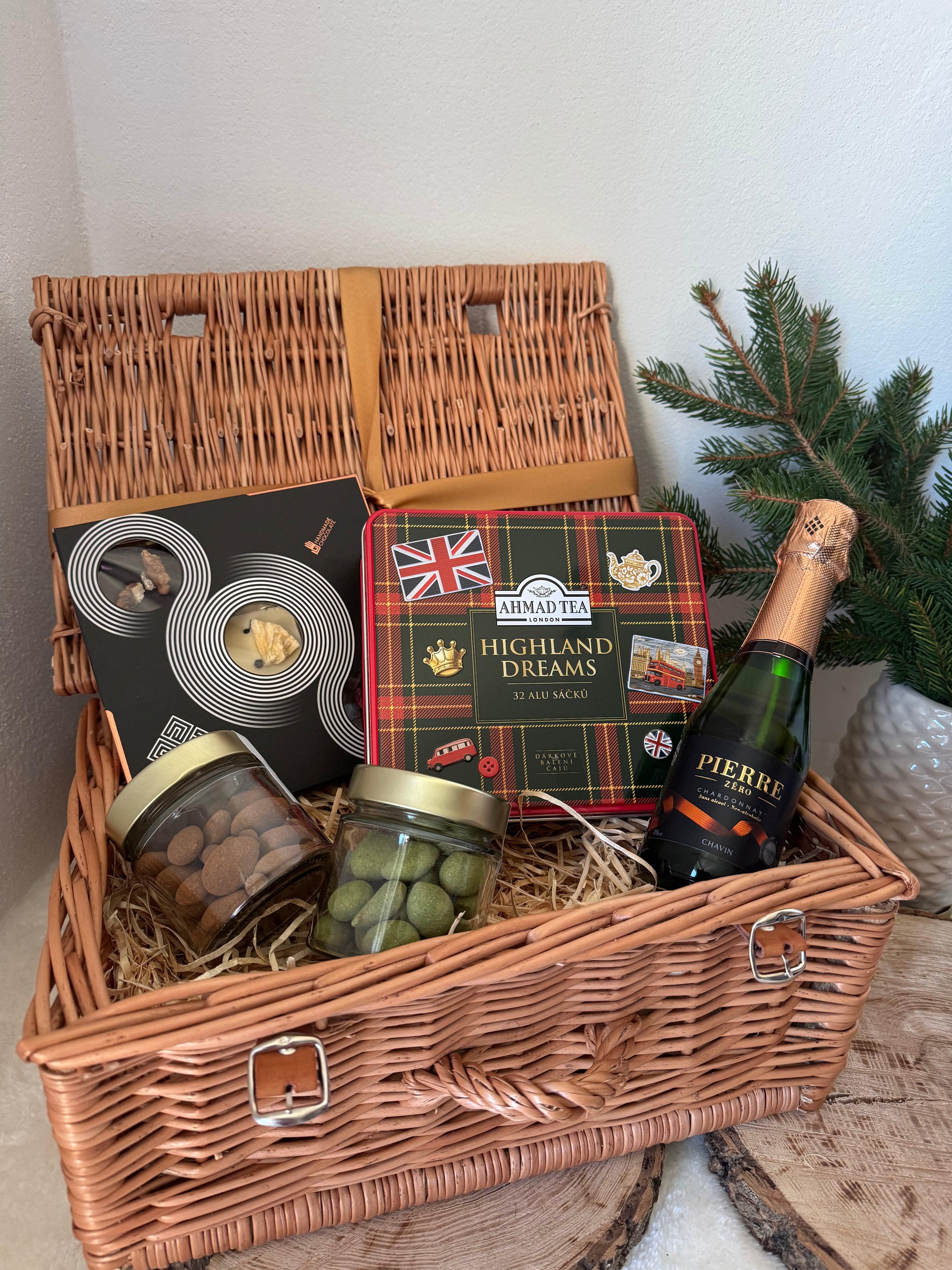Kosz prezentowy M - Herbata a Czekolada